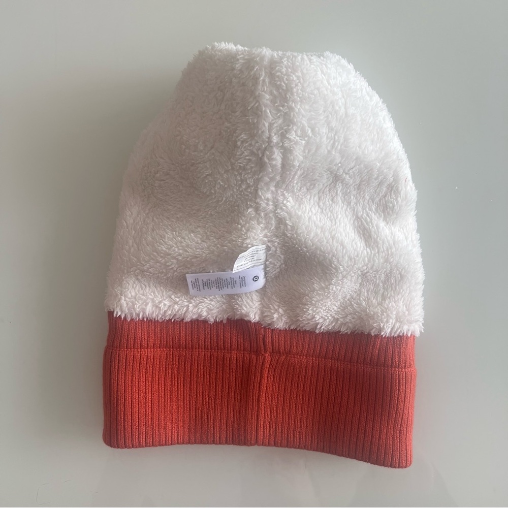 LULULEMON Chevron Knit Pom Beanie Fleece-Lined Winter Hat - Picture 13 of 15